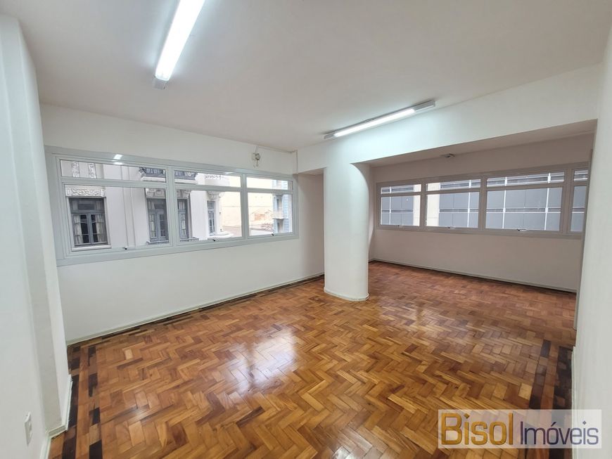 Sala em Centro Histórico - Porto Alegre, RS