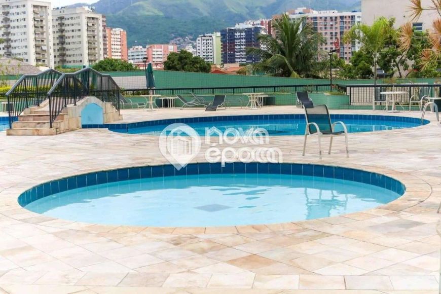 Todos os Santos | Apartamento 3 quartos, sendo 1 suite