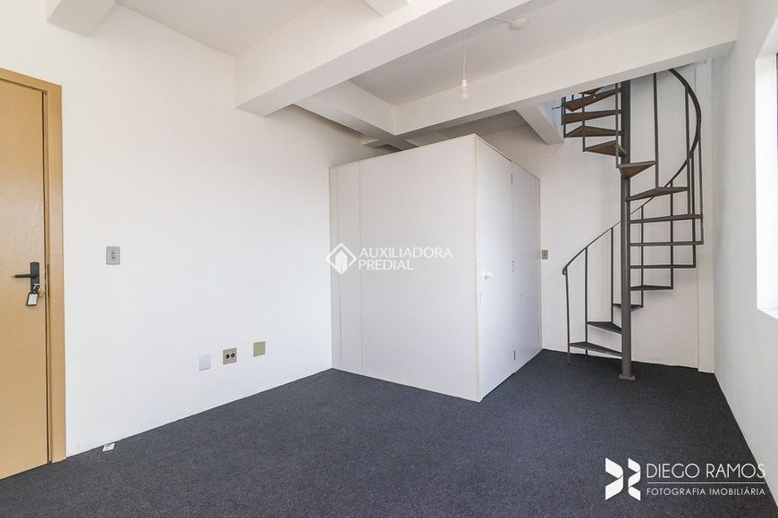 Comercial no bairro Passo da Areia