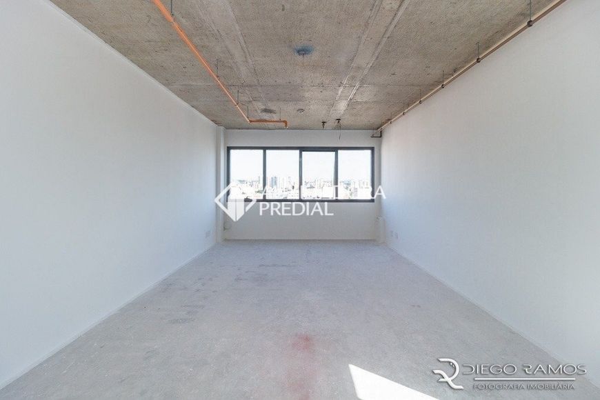 Comercial no bairro Passo da Areia