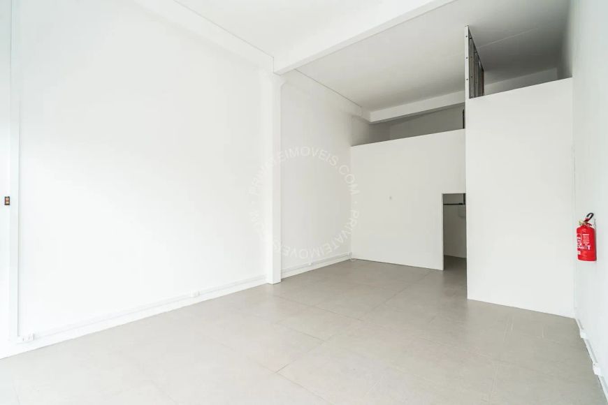 Loja para alugar com 69m² no Jardim do Salso