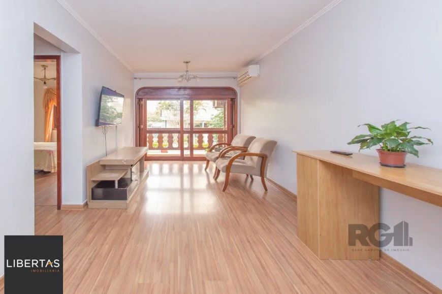 Apartamento 2 dormitórios e 2 banheiros no bairro Santa Cecília