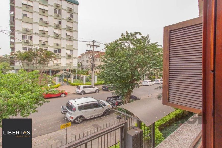Apartamento 2 dormitórios e 2 banheiros no bairro Santa Cecília