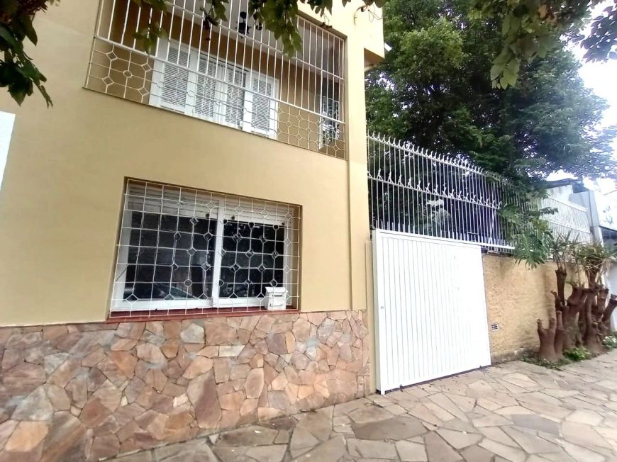 Casa Comercial totalmente reformada no Navegantes