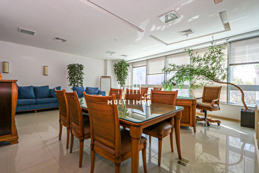Sala comercial com 4 vagas em frente ao Iguatemi