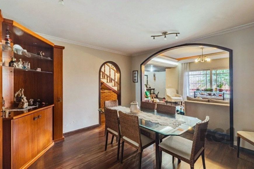 Casa de 3 dormitórios, no bairro Espírito Santo