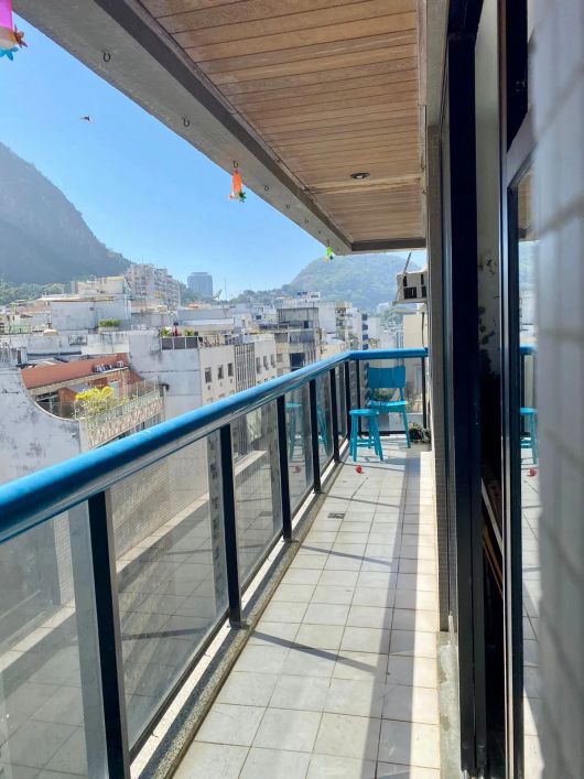 Copacabana Rua Paula Freitas 1.220,000 com infraestrutura