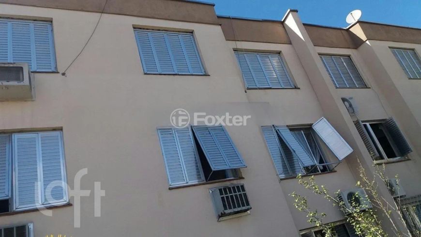 Apartamento à venda Rua Roque Calage, Passo da Areia - Porto Alegre