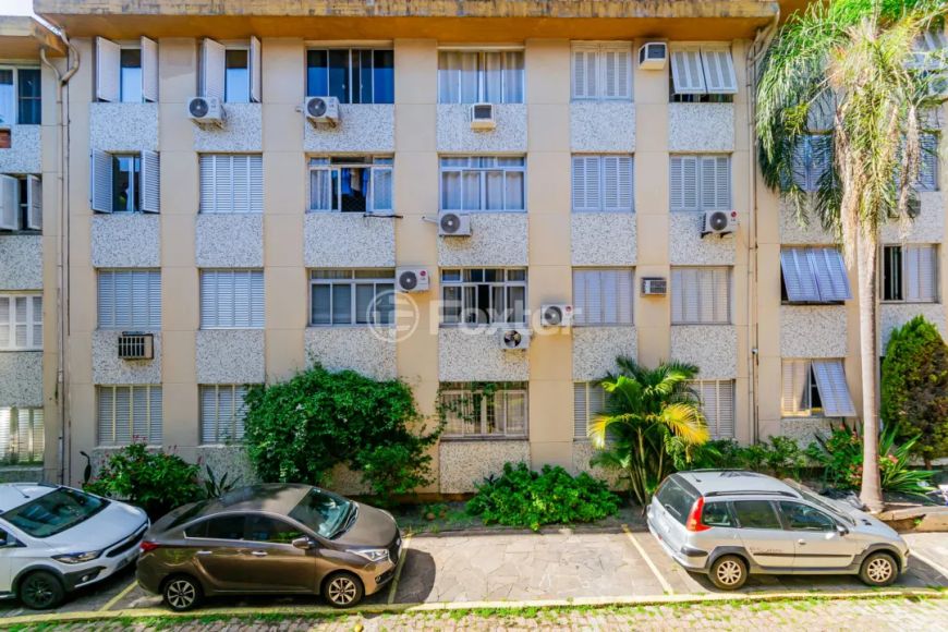 Apartamento à venda Avenida Plínio Brasil Milano, Passo da Areia - Porto Alegre