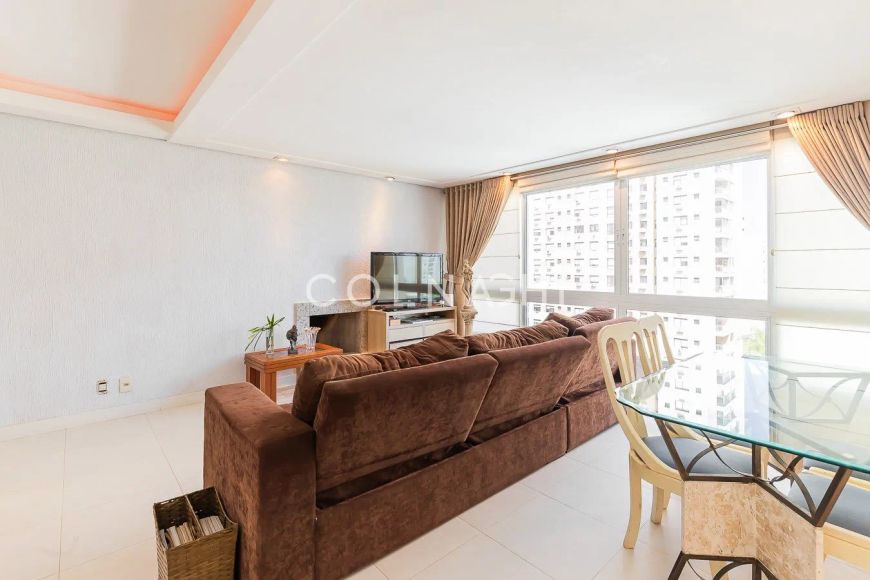 AMPLO APARTAMENTO COM INFRAESTRUTURA COMPLETA