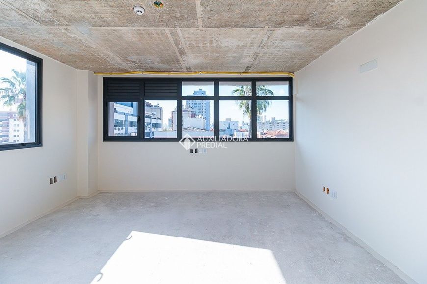 Comercial no bairro Menino Deus