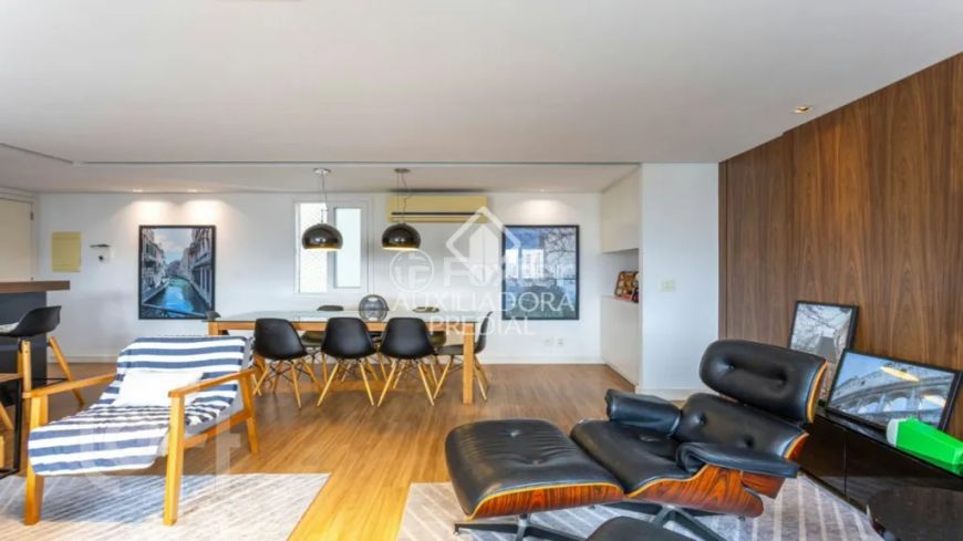 Apartamento à venda Avenida João Wallig, Passo da Areia - Porto Alegre