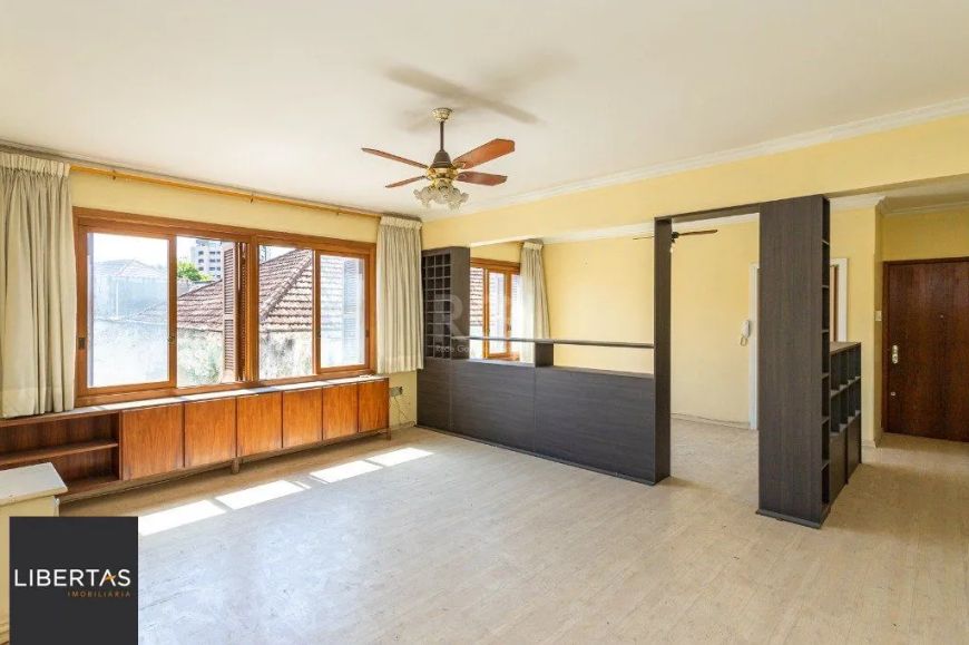 Apartamento de 3 dormitórios e vaga bairro Santa Cecilia