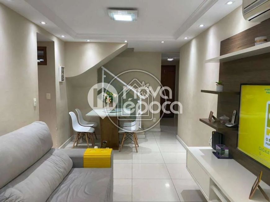 Praça Seca | Cobertura 4 quartos, sendo 1 suite