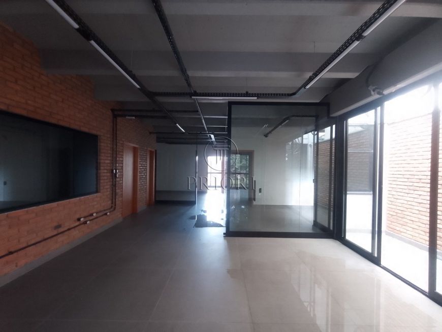 EXCELENTE PRÉDIO COMERCIAL NOVO BAIRRO NAVEGANTES