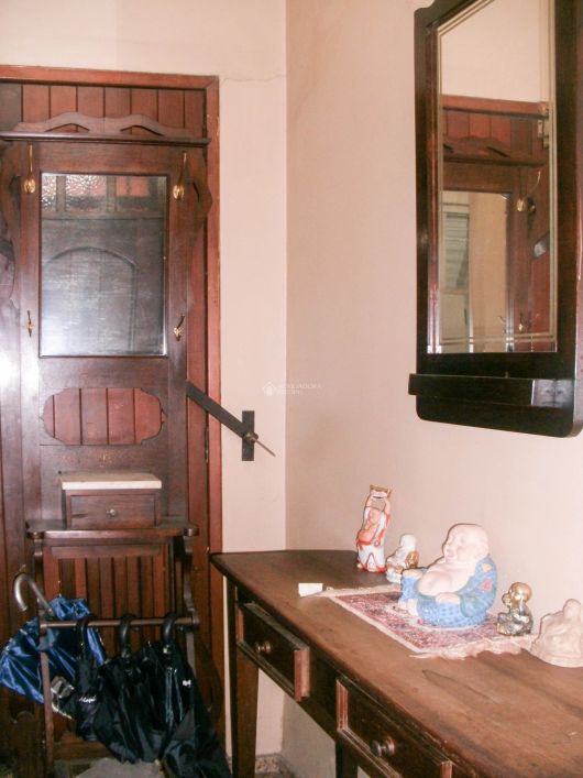 Auxiliadora Predial Vende Casa 5 Dormitórios bairro Santa Cecilia
