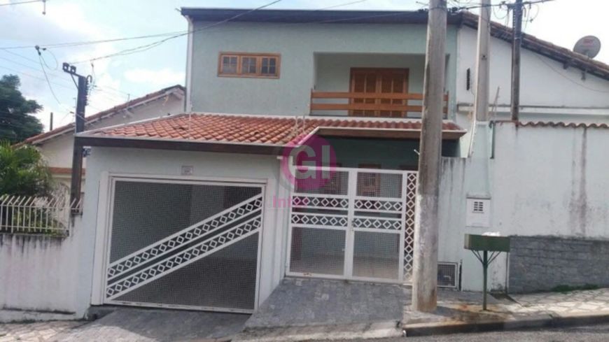 Casa em Caçapava aceita financiamento