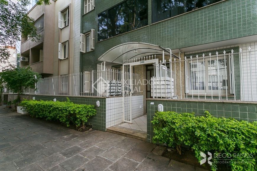 Apartamento no bairro Auxiliadora