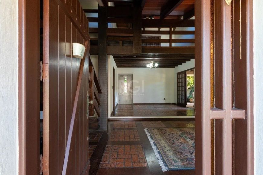 Casa para Venda - 357.28m², 4 dormitórios, sendo 1 suites, 4 vagas - Jardim Isabel