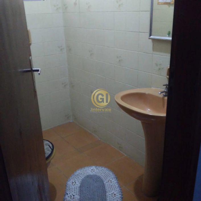 CASA COMERCIAL em JACAREÍ - SP, JARDIM PRIMAVERA