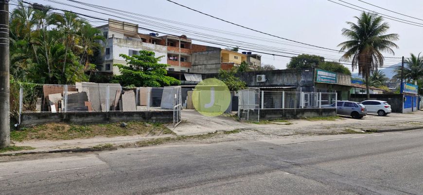 Excelente loja em ponto comercial privilegiado na Estrada do Mendanha em Campo Grande, Rio de Janeir