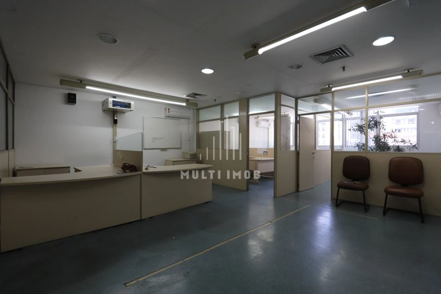 Conjunto Comercial 200m2 Centro Histórico.