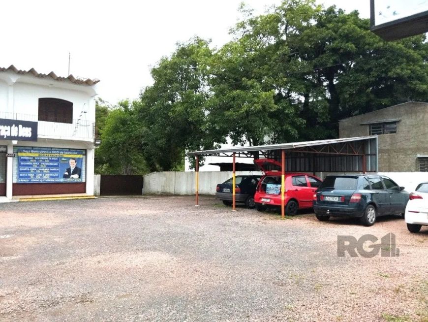 Excelente Prédio Comercial O imóvel conta com 750m2 de área construída (prédio, depósito e apartamen