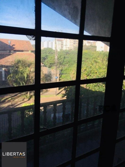 Casa para Venda - 400m², 4 dormitórios, sendo 1 suites, 4 vagas - Jardim Lindóia