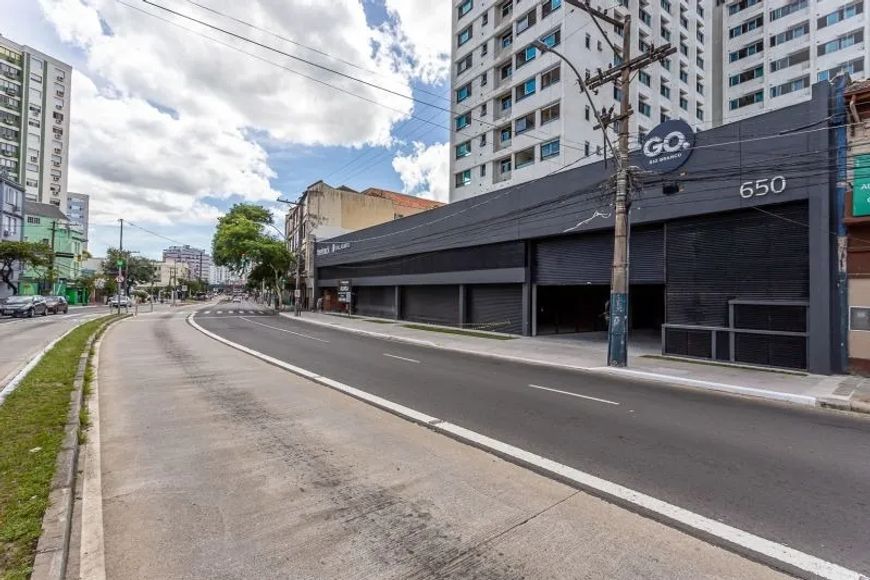 Ponto Comercial/Loja para Aluguel no Bairro Rio Branco com 304 m² de Área Útil