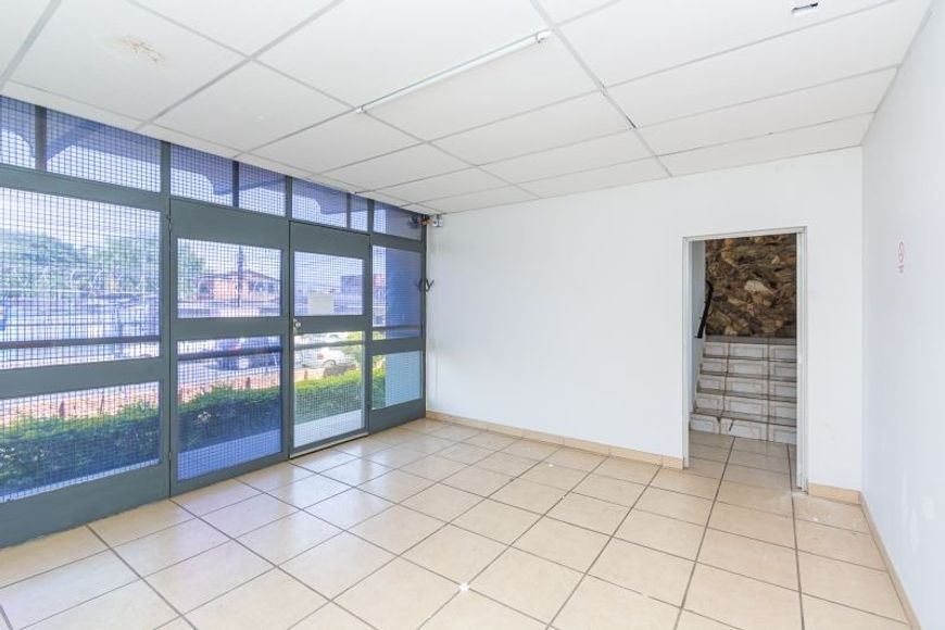 Pavilhão para Alugar no bairro Navegantes com 612m²