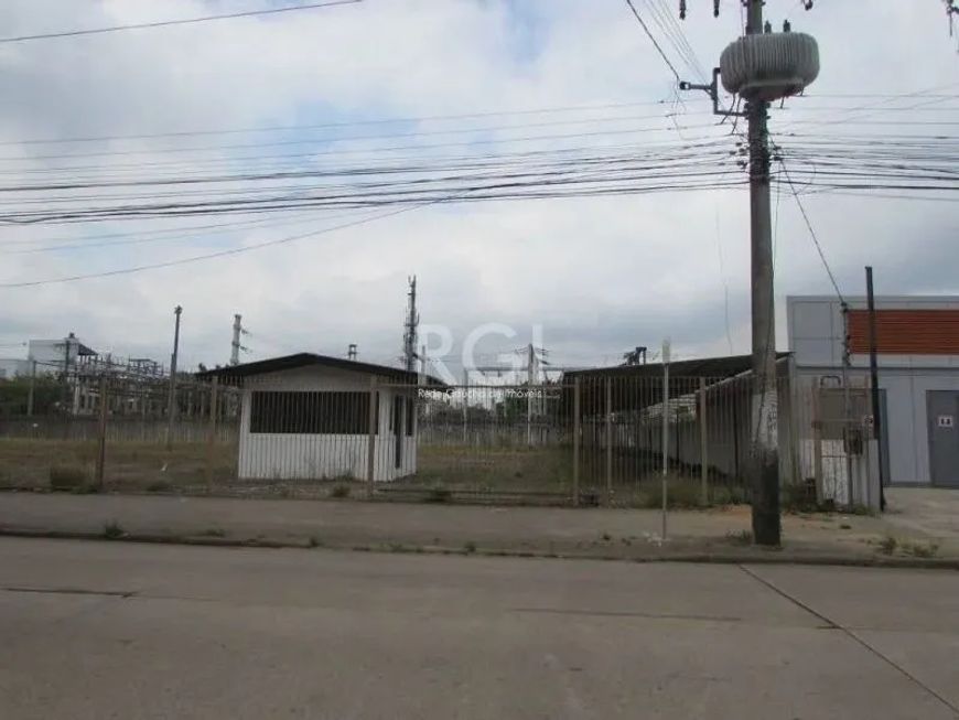 Excelente terreno para locação no bairro Navegantes, pavimentado, tamanho 34x50 - com 1.700m² de áre