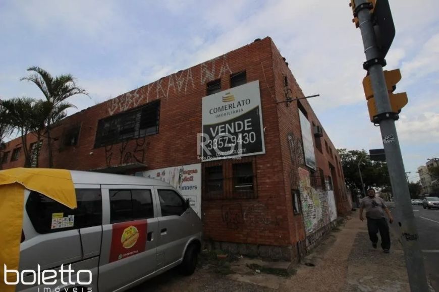 Pavilhão, 1.040,00m² Para Alugar Por R$ 12.000,00/mês - Navegantes - Porto Ale