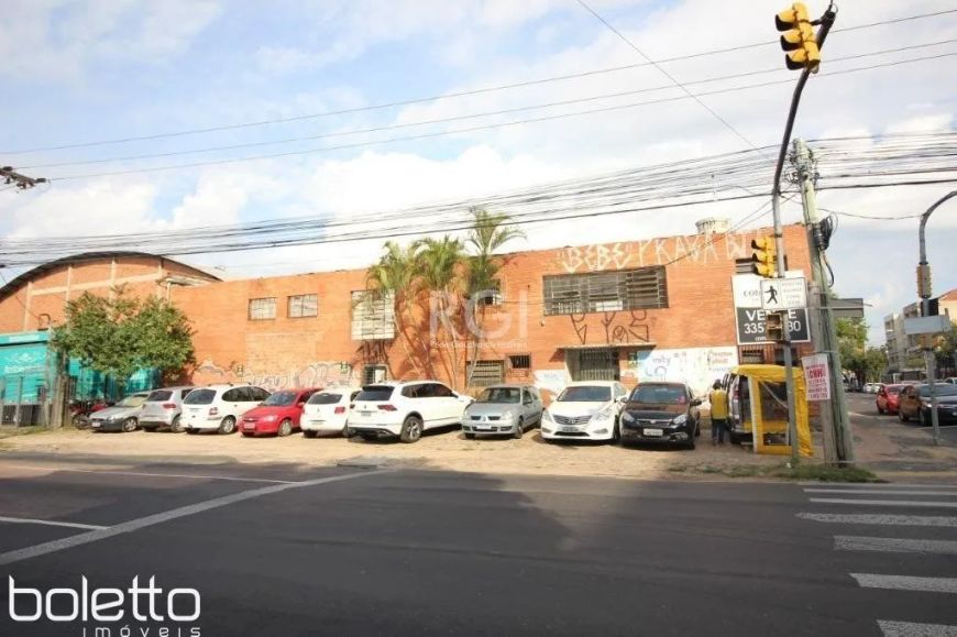 Pavilhão, 1.040,00m² Para Alugar Por R$ 12.000,00/mês - Navegantes - Porto Ale