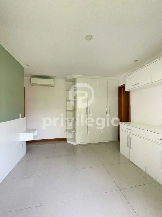 Apartamento à venda, 3 quartos, 1 suíte, 2 vagas, Recreio dos Bandeirantes - RIO DE JANEIRO/RJ