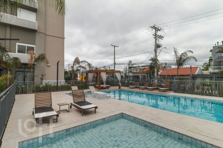 Apartamento à venda em Cristo Redentor com 56 m², 2 quartos, 1 suíte, 1 vaga