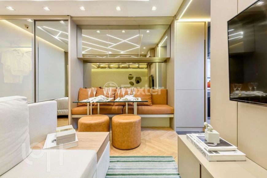 Imóvel para venda possui 26 metros quadrados com 1 quarto em Passo da Areia - Porto Alegre - RS