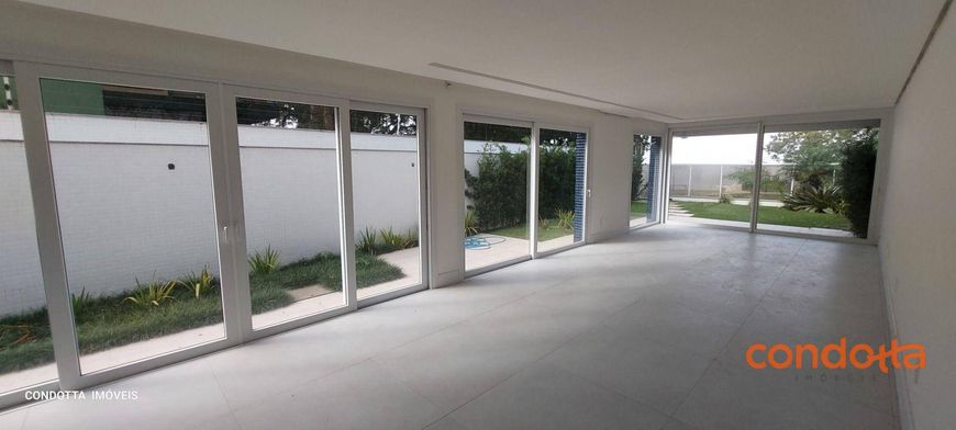 Apartamento com 3 dormitórios para alugar, 311 m² por R$ 18.785,26/mês - Vila Assunção - Porto Alegr