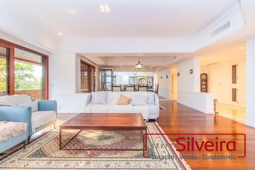 Apartamento em Porto Alegre, no bairro Auxiliadora, à venda.