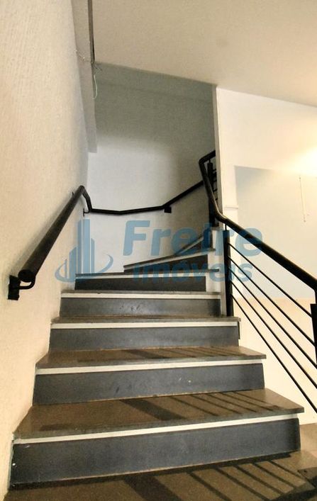 Loja para Locação no Bairro Menino Deus com Área de 146 m² disponível para Aluguel