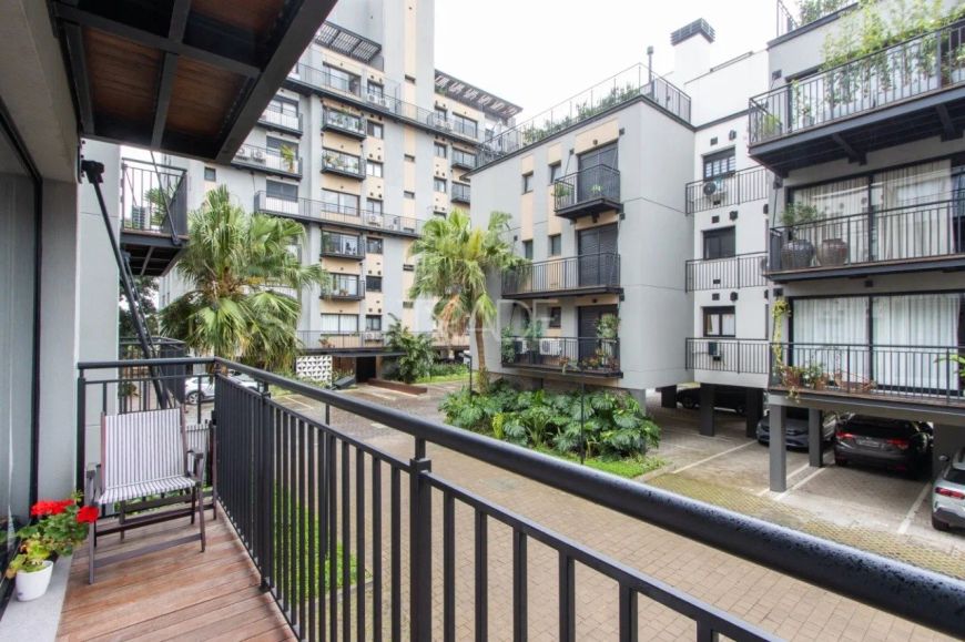 Apartamento de 2 dormitórios, 1 suíte em condomínio com infraestrutura completa em excelente localiz