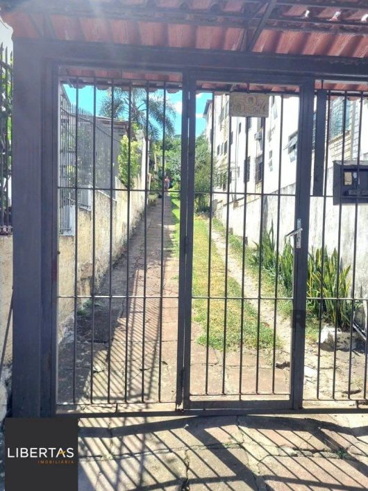 Casa 3 dormitórios à venda Teresópolis Porto Alegre/RS