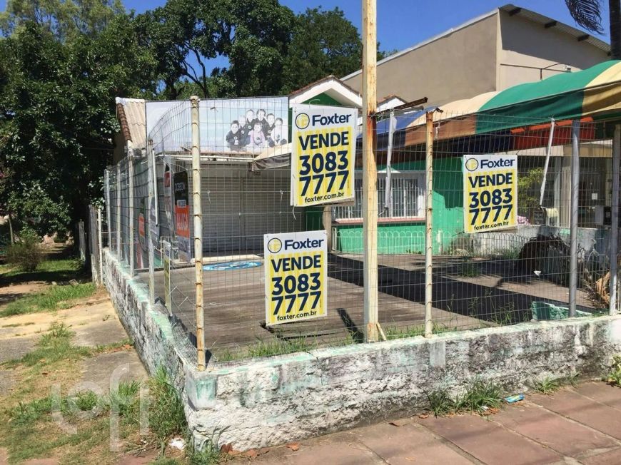 Casa à venda em Tristeza com 460 m², 3 quartos, 3 vagas