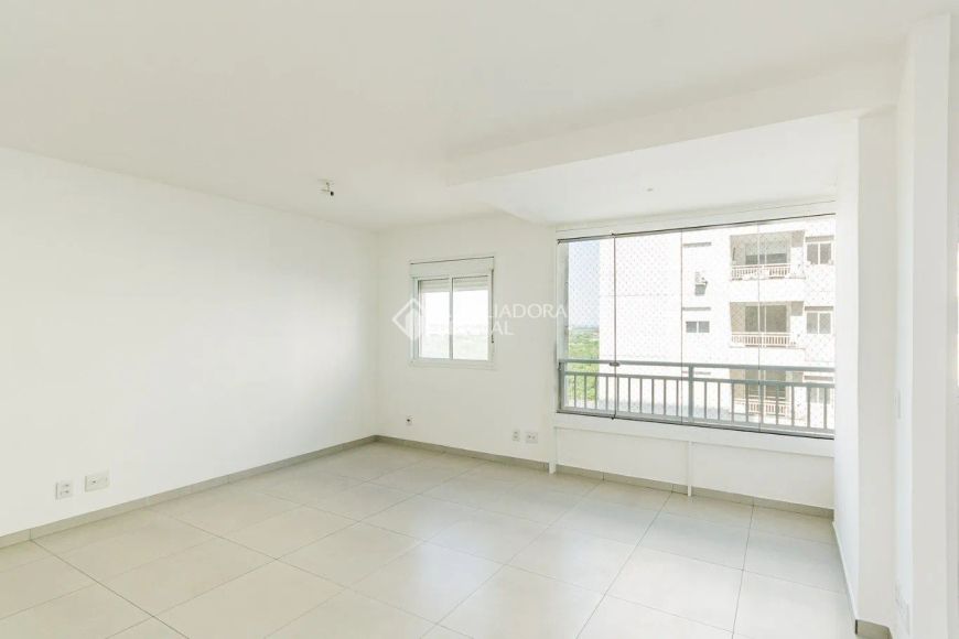 Imóvel para aluguel possui 65 metros quadrados com 2 quartos em Farrapos - Porto Alegre - RS
