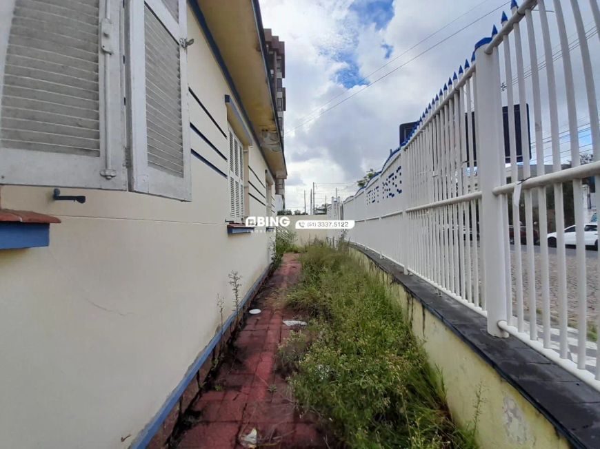 Casa para locação/venda no bairro Passo D'Areia, com 138m², 04 dormitórios, 03 v
