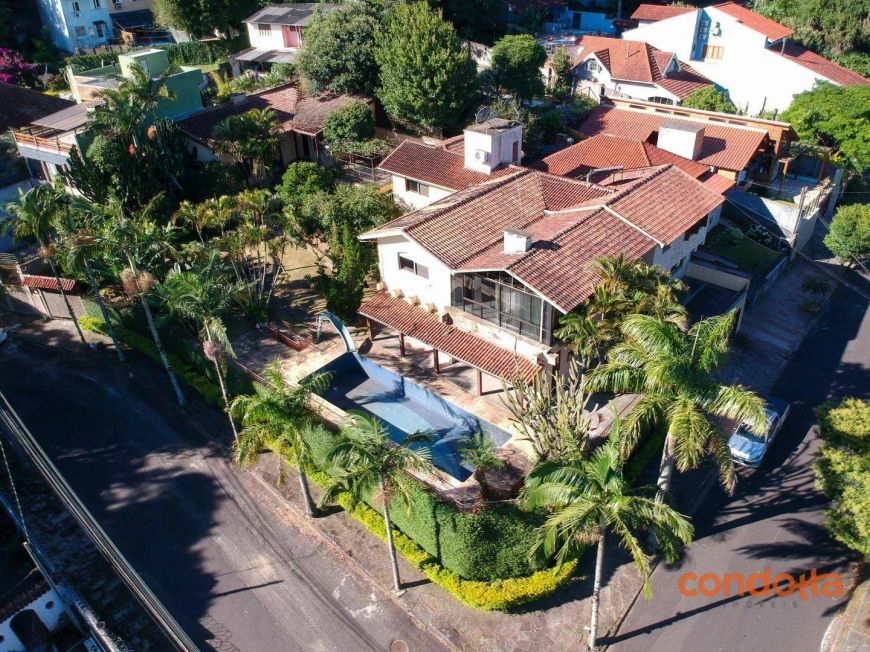 Casa com 3 dormitórios para alugar, 667 m² por R$ 11.690,00/mês - Guarujá - Porto Alegre/RS