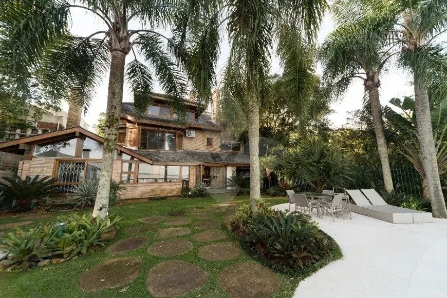 PORTO ALEGRE - Casa Padrão - Pedra Redonda