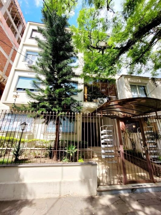 Apartamento terreo em otima localização