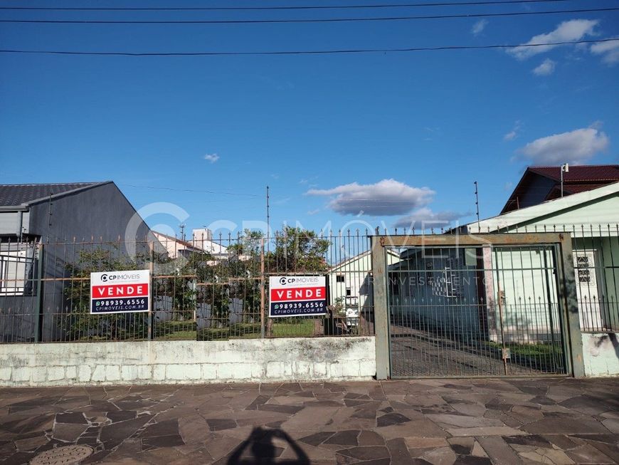 Terreno em Porto Alegre, no bairro Sarandi, à venda.