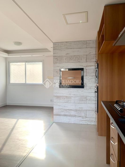 Apartamento para venda possui 75 metros quadrados com 3 quartos em Tristeza - Porto Alegre - RS