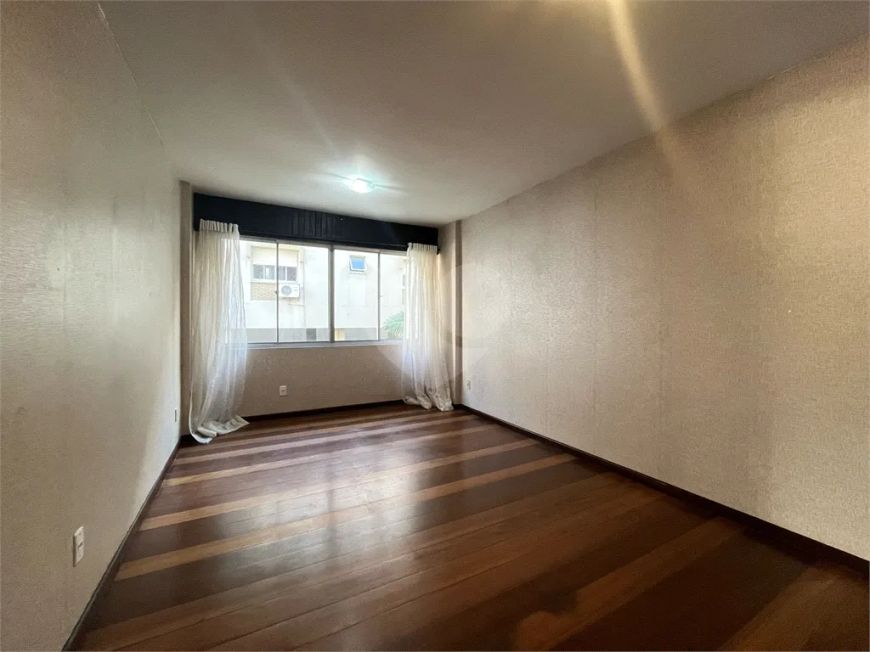 Apartamento com 3 quartos para locação em Mont Serrat - RS